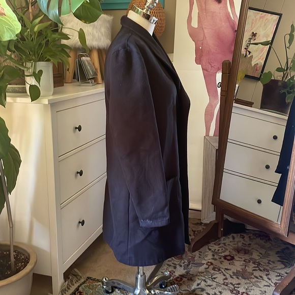 Black jacket - Picture 2 of 9